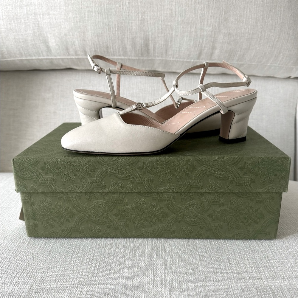 Gucci Leather Pumps in size 38–7.5 US. NIB.!